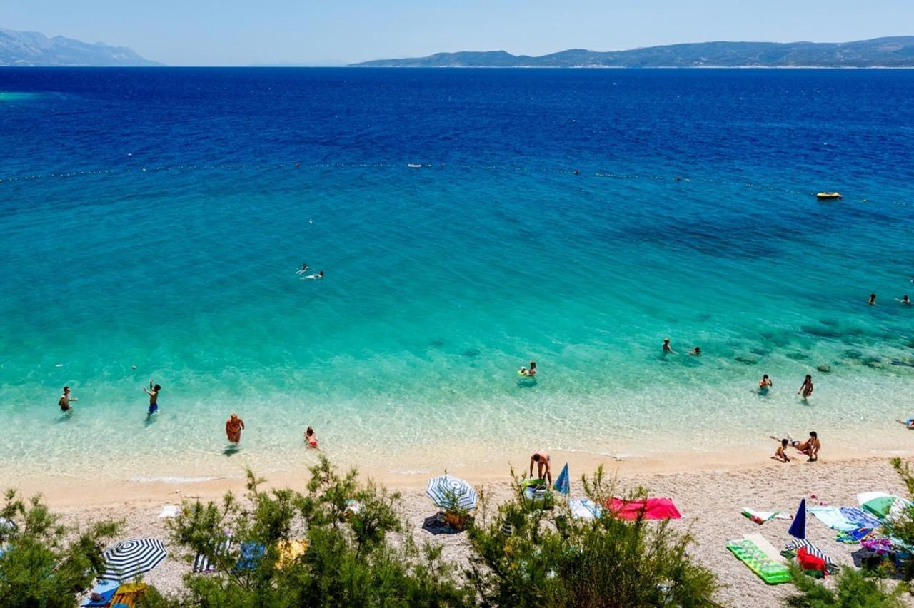 Beachfront Holiday Home - Private Heated Pool ミミツェ エクステリア 写真