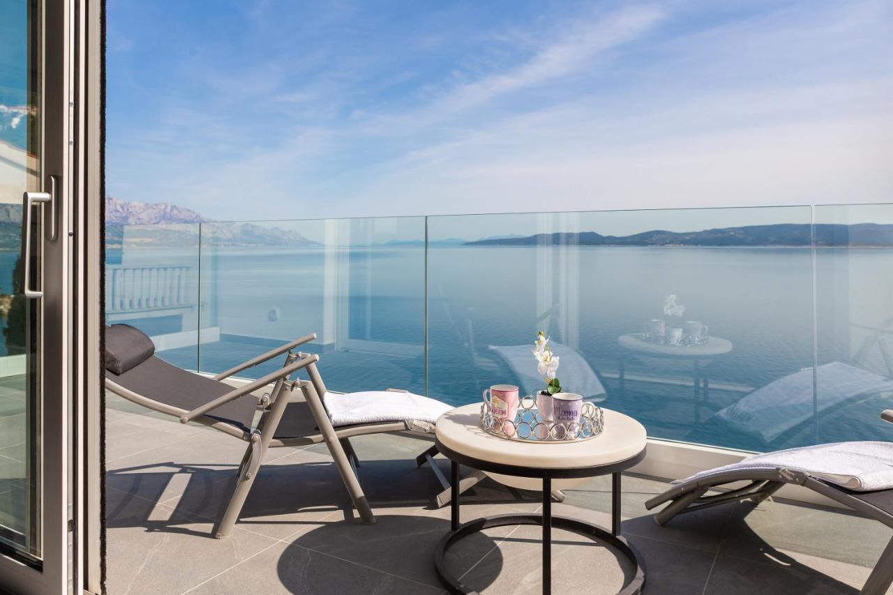 Beachfront Holiday Home - Private Heated Pool ミミツェ エクステリア 写真